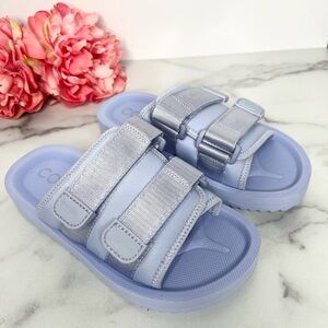 ❗️NWOT❗️COS MULTI STRAP SLIDE-SANDALS